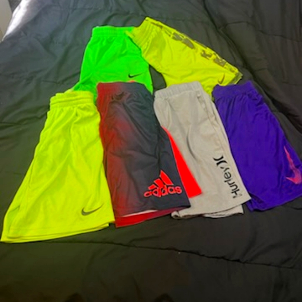 Lot of 6 pair boys shorts